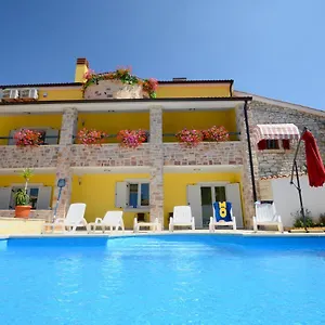 Apartment Mimi, Višnjan