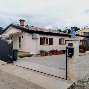 Apartment Countryside Doris, Višnjan